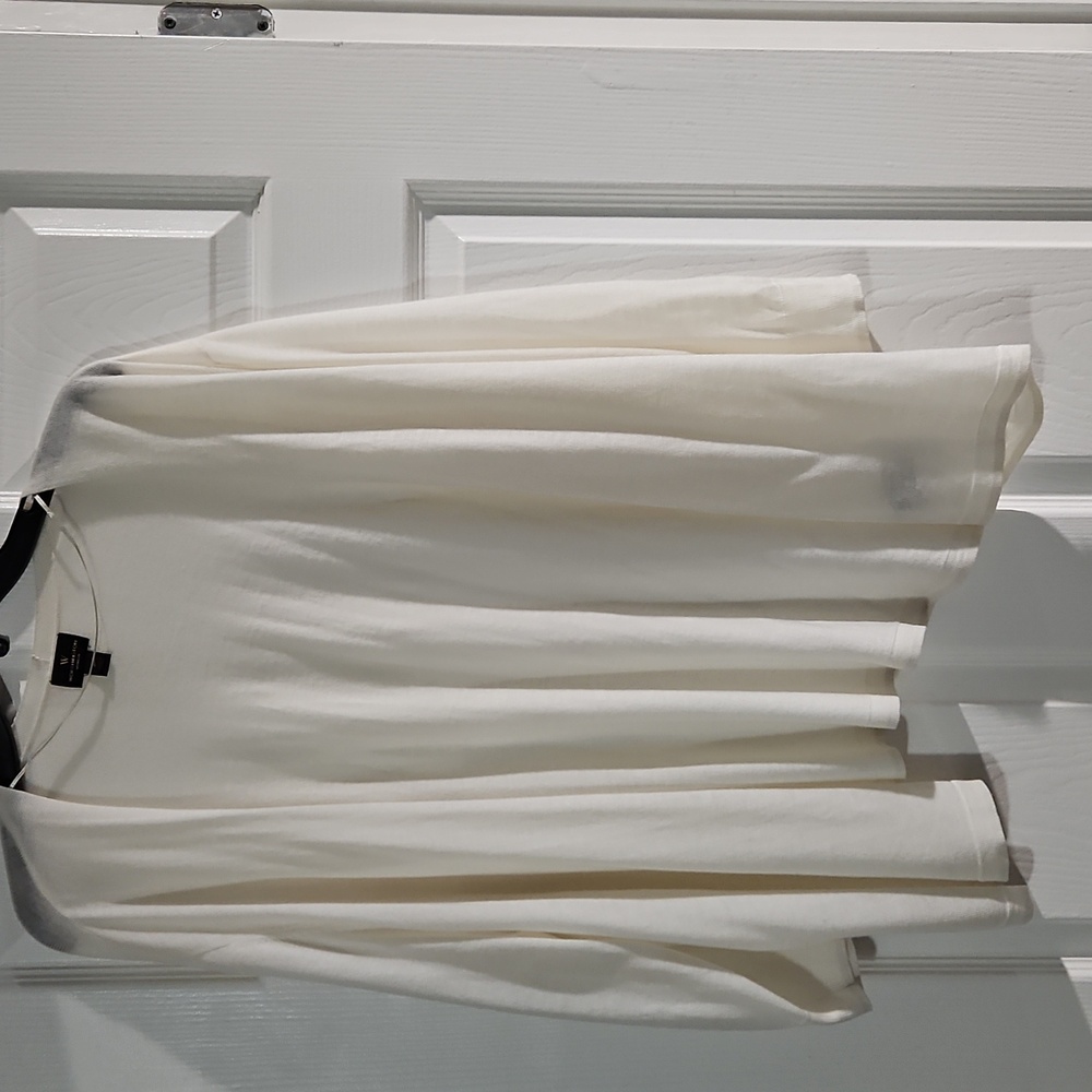 Worthington light sweater